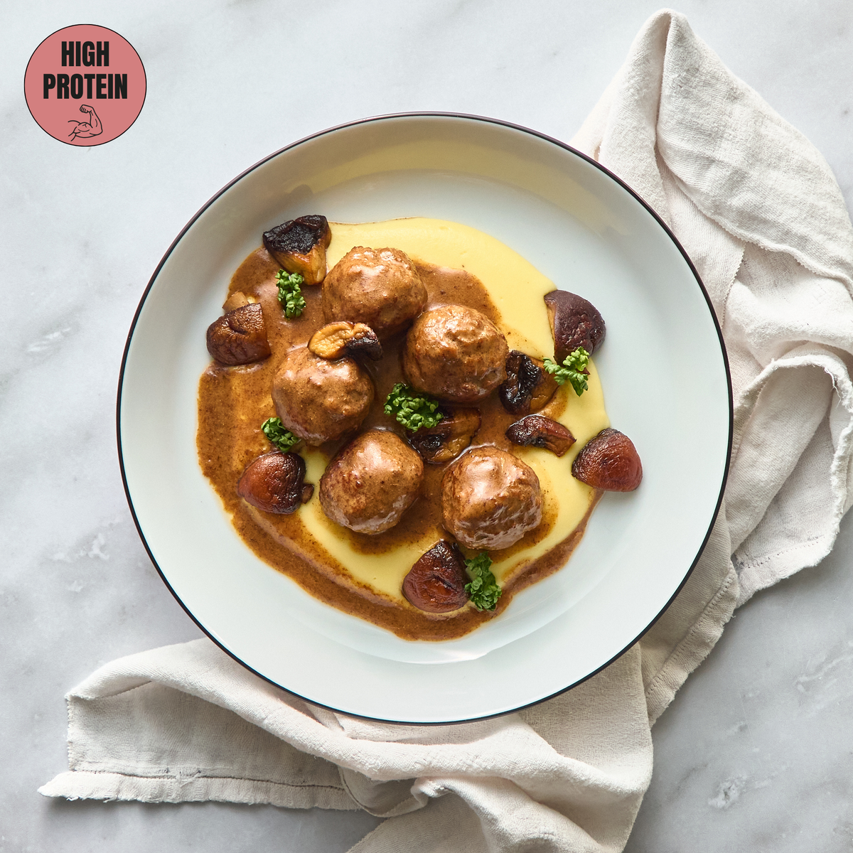 Polpette Svedesi su Purè di Patate Cremoso con Funghi