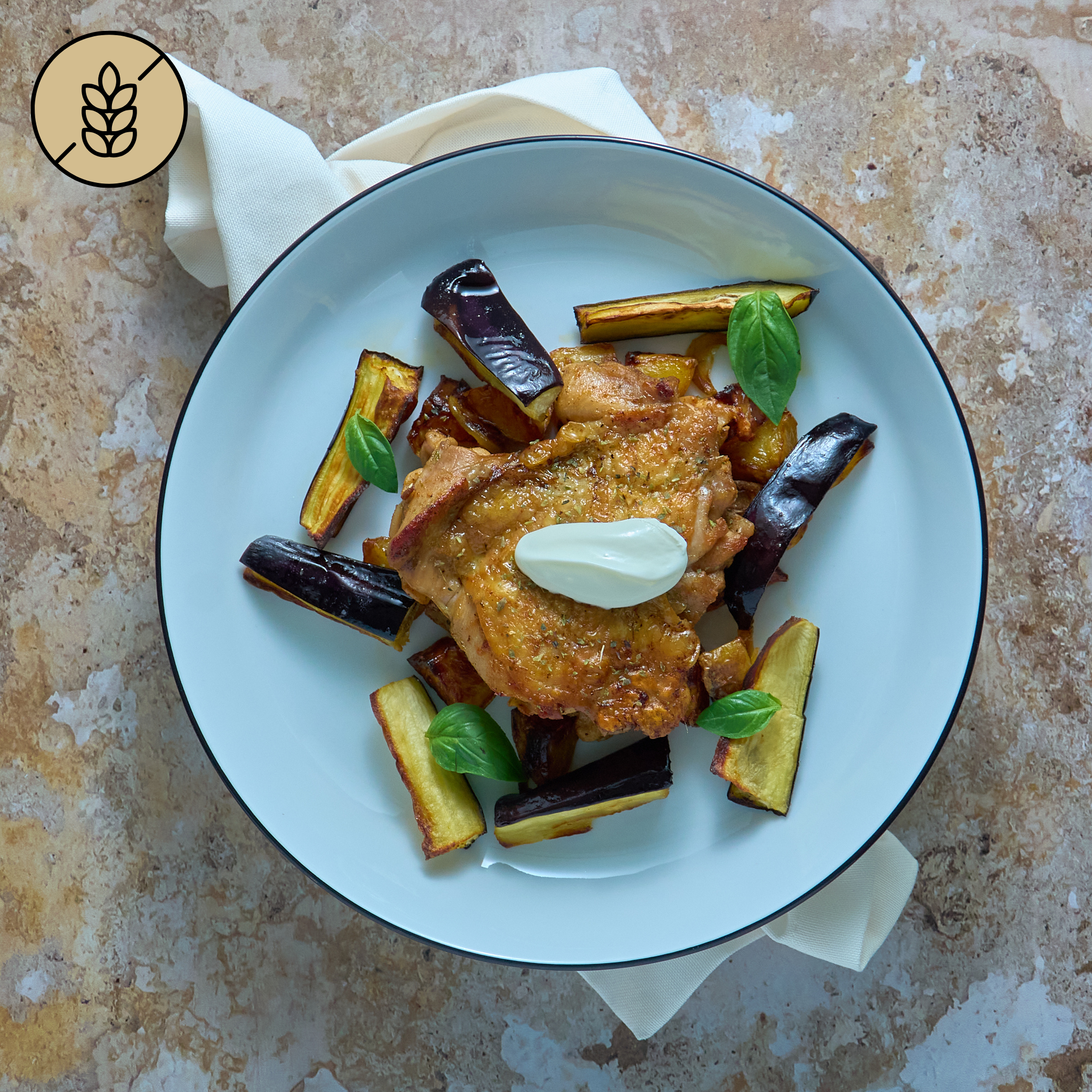 Poulet à la Grecque, Patates Rôties, Aubergines & Sauce Yaourt