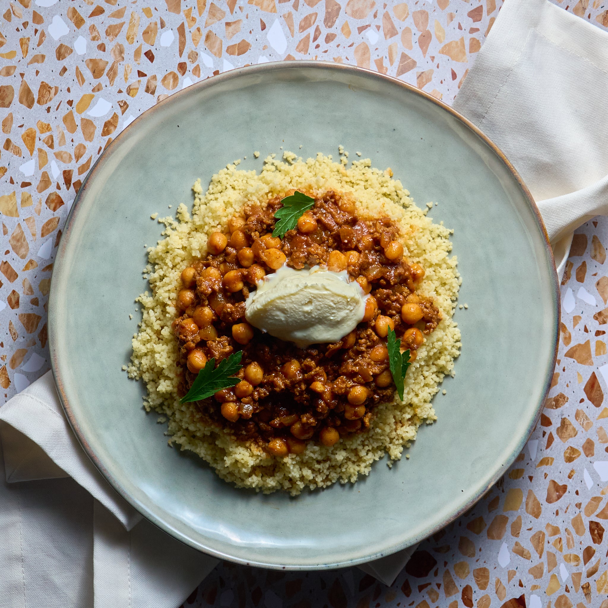 Couscous Oriental à la Viande Épicée