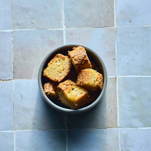 Blondie au Chocolat Blanc & Noix de Pécan